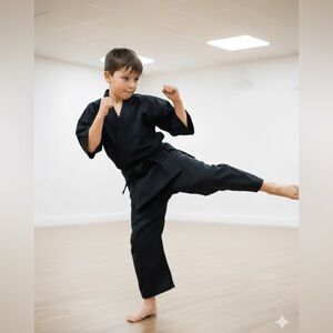 Kids Black Martial Arts outfit. Top and bottom size 7-10 kids